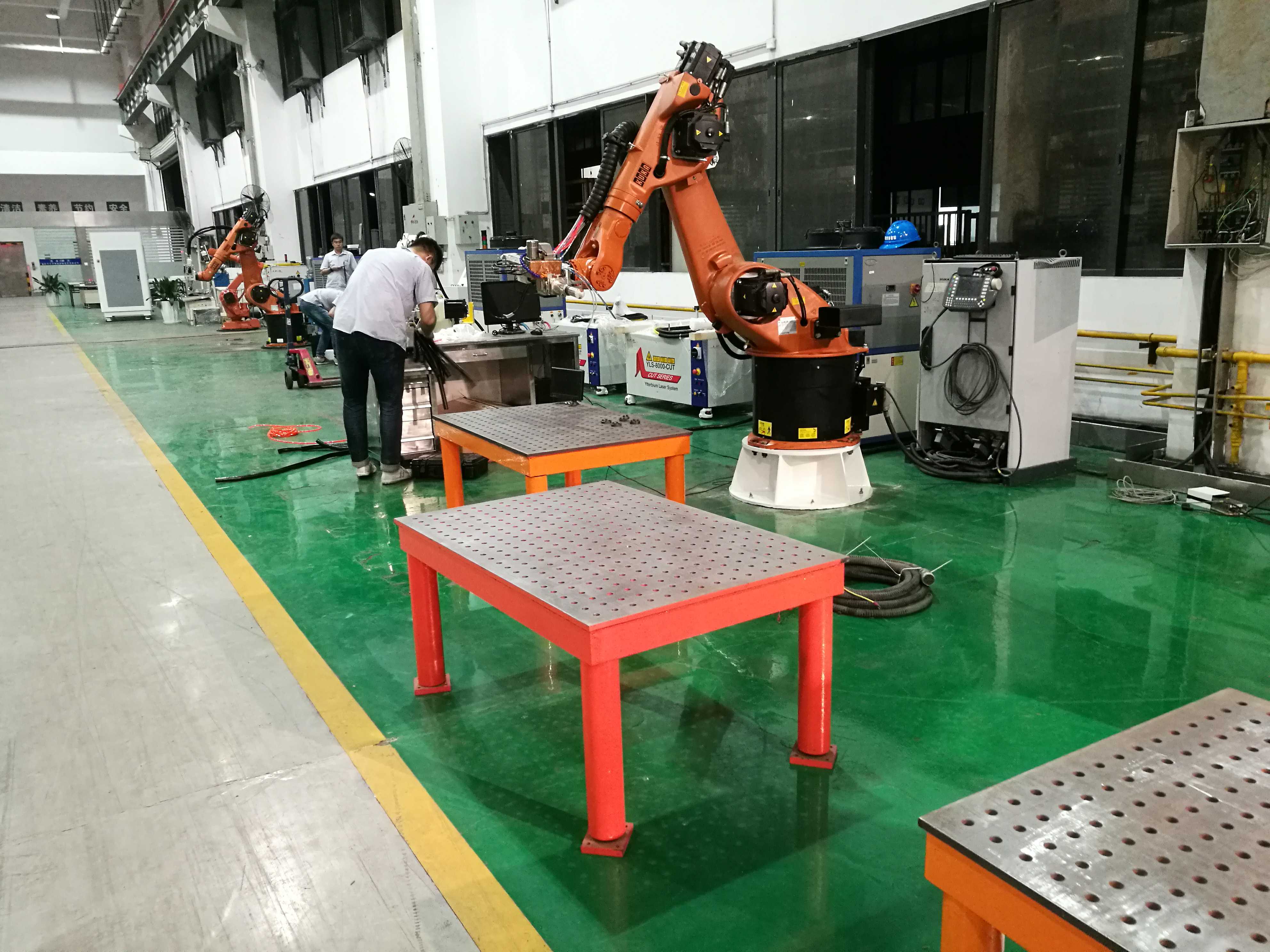 機器人三維柔性焊接平臺