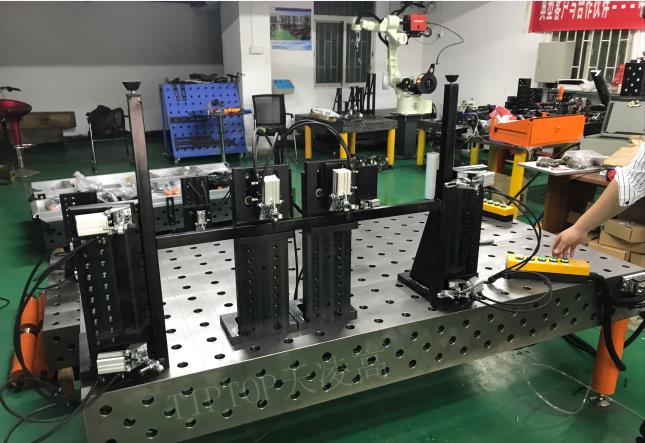 柔性化，通用性更強(qiáng)